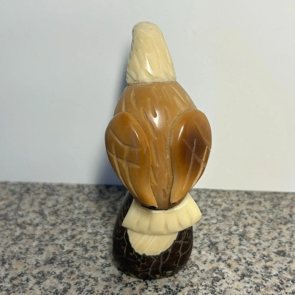 Tagua Nut Vegetable Ivory Bird Carving‎ Eagle Figurine 4